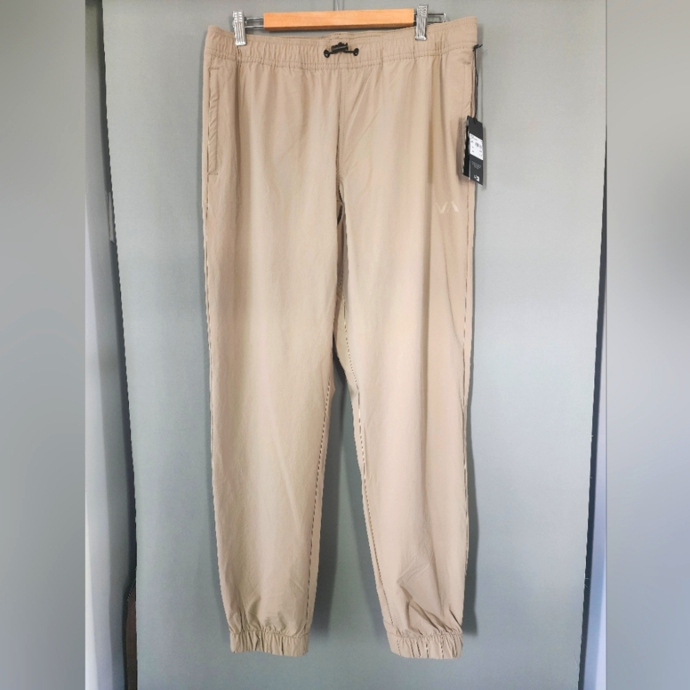 BRAND NEW Men's RVCA Jogger Style Pants--Large in Dark Khaki